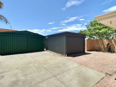 332 Safety Bay Road , Safety Bay