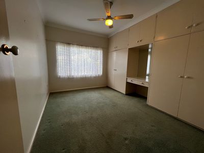 54 Banksia Crescent, Dubbo