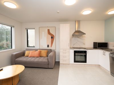 3 / 2 Jenkins Street, Green Island