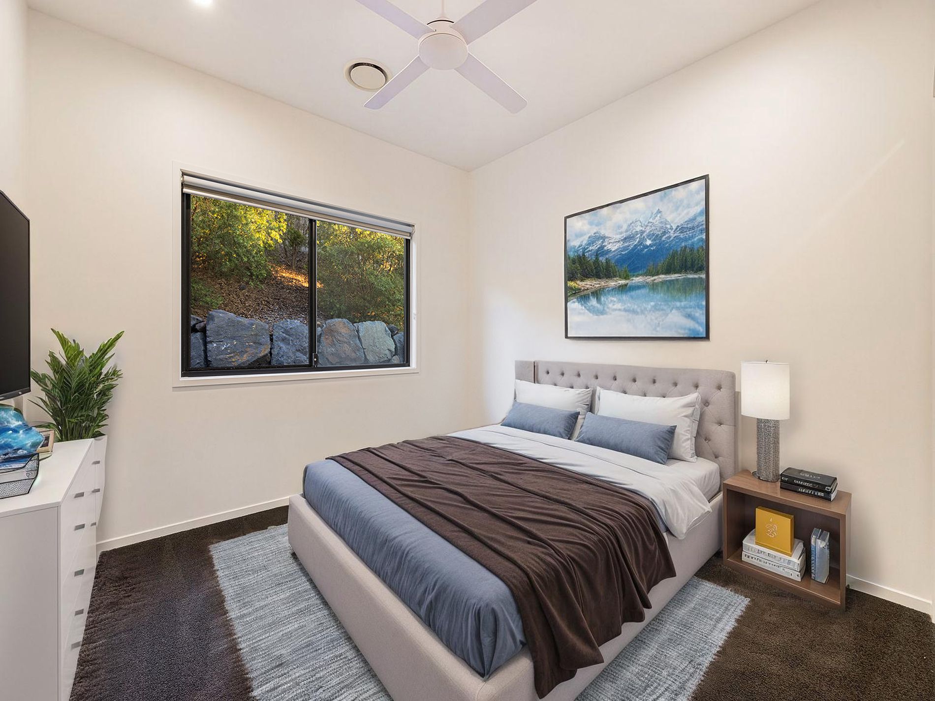 135 Kingfisher Crescent, Palmview