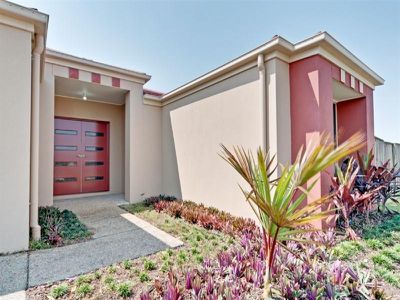 24 Harold Reinhardt Dr, Redbank Plains