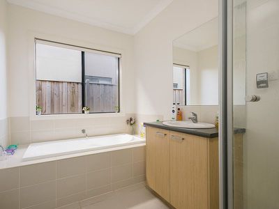 44 Westwood Boulevard , Keysborough