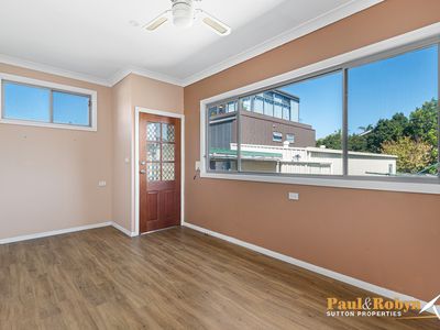5 Myola Street, Mayfield