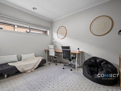 8 Best Street, Cranbourne West