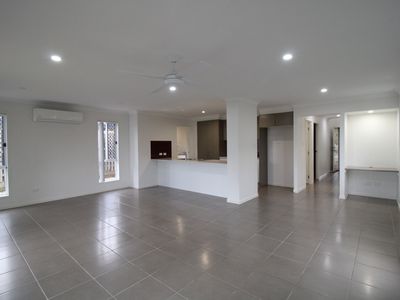 37A Hughes Road East, Dakabin