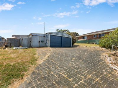 38 Parklands Tce, Beachport