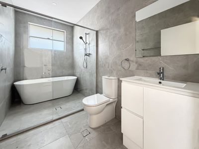 3 / 44 President Wilson Walk, Tanilba Bay