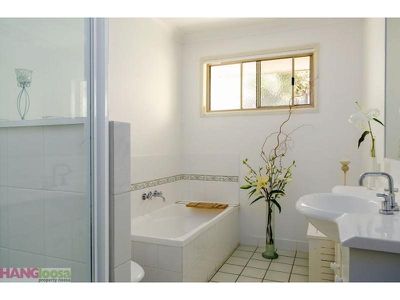 4 Ferntree Court, Noosaville