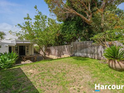 7 Caddy Avenue, West Leederville