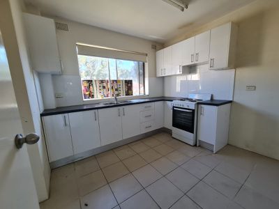 4 / 6 McBurney Road, Cabramatta