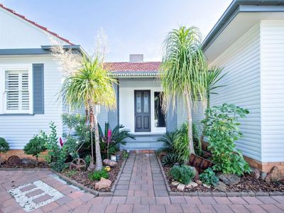 2 Hutchins Avenue, Dubbo