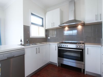 1 / 28 Compton Street, Reservoir