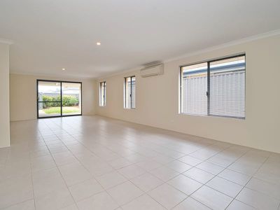 33 Elm Way, Baldivis
