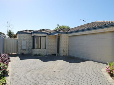 4 / 24 Windemere cres, Nollamara
