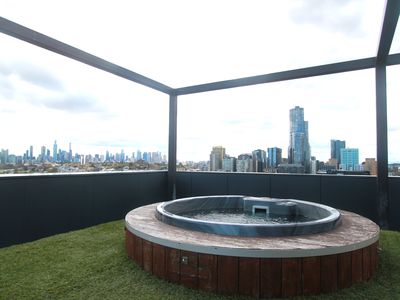 411 / 30-34 Bray Street, South Yarra