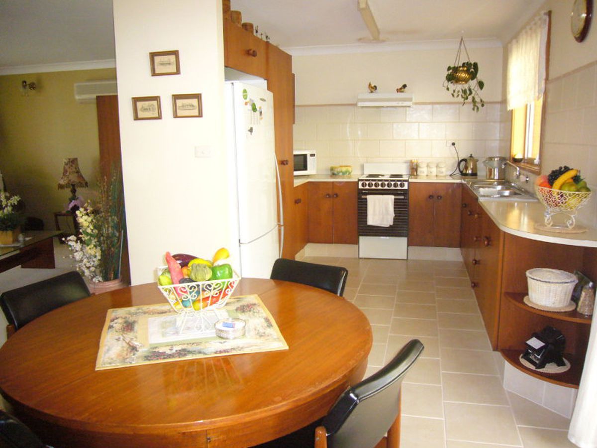 3 Elaine Avenue, Lemon Tree Passage, Lemon Tree Passage - Thumbnail 3