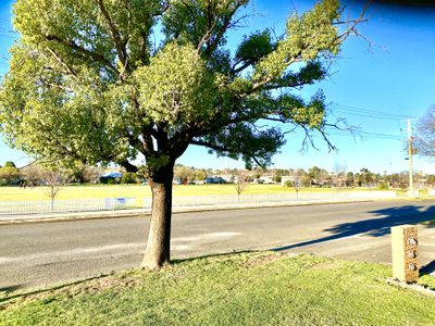 1 / 27 Lynch Street, Parkes