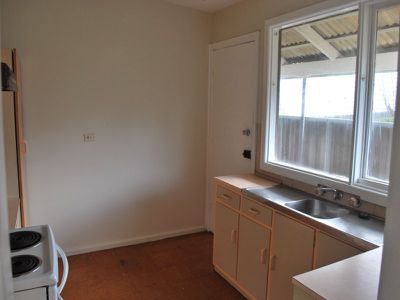 100 Laver Road, Dapto