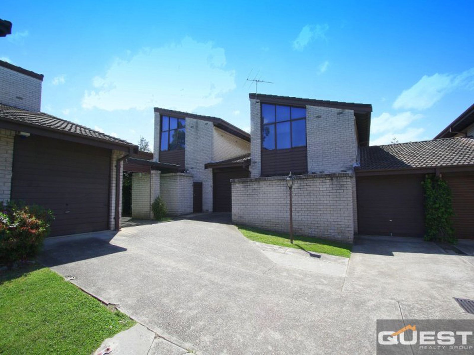 6 / 26 Brunker Road, Yagoona