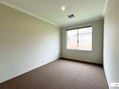 17 Lumberjack Ave, Whitby