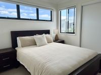 30 Mayfair Lane, Hope Island