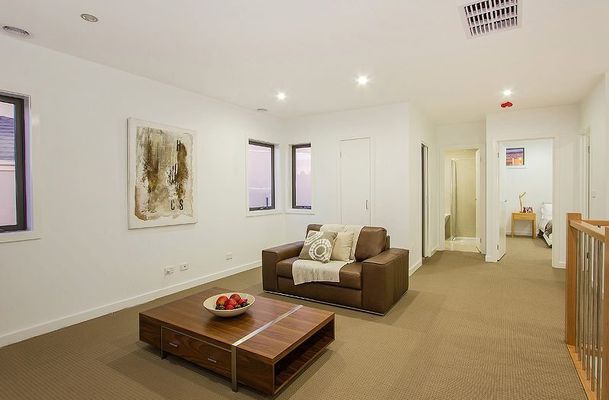 2 / 39 Trumpington Terrace, Attwood
