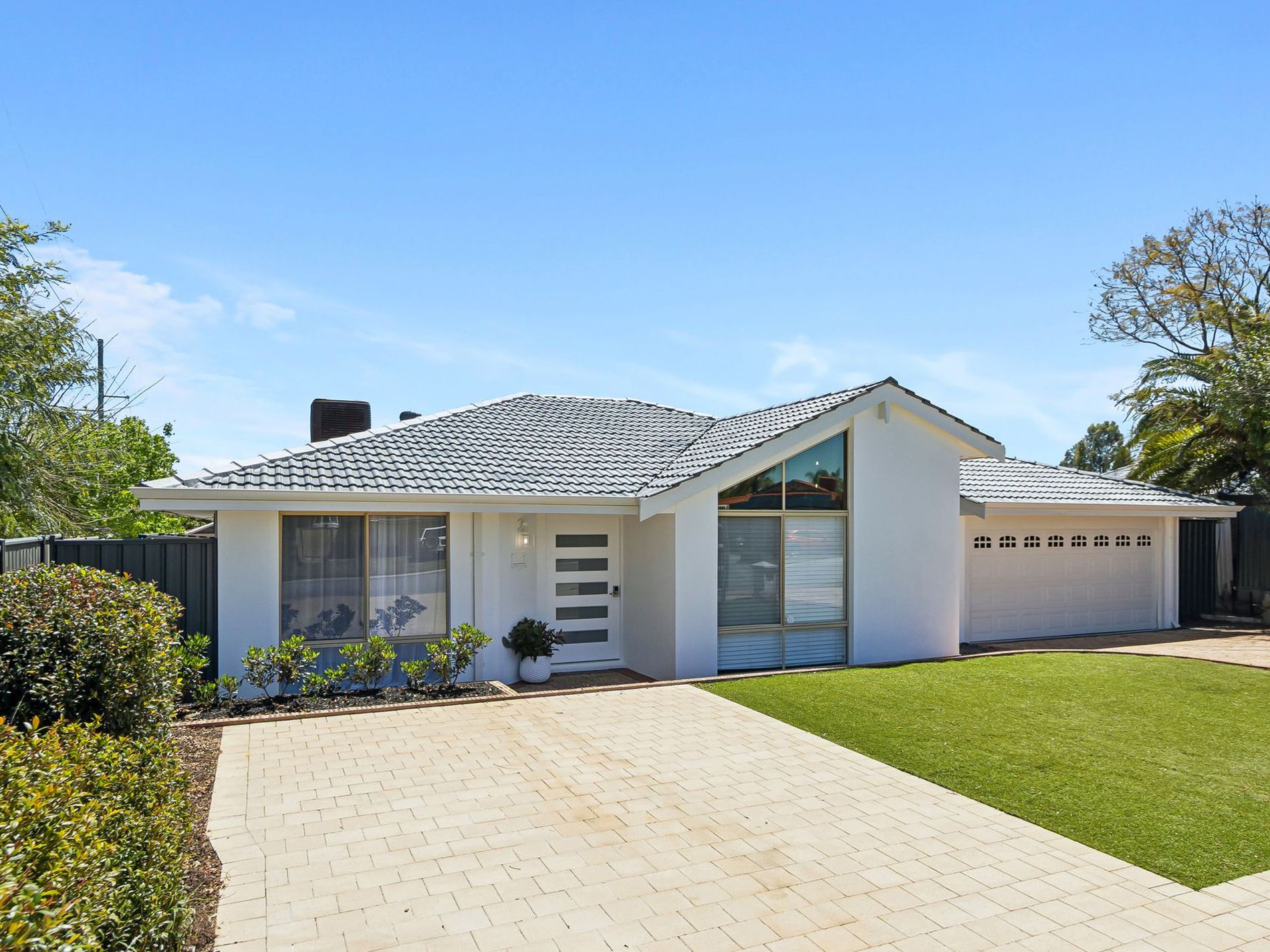 1 Cygnet Close, Ballajura