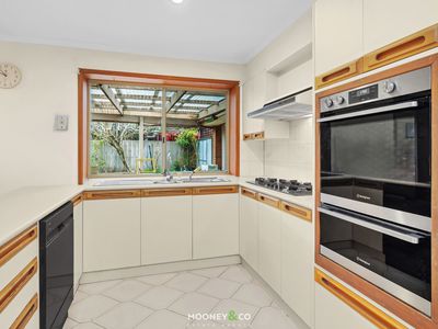 84 Lakesfield Drive, Lysterfield