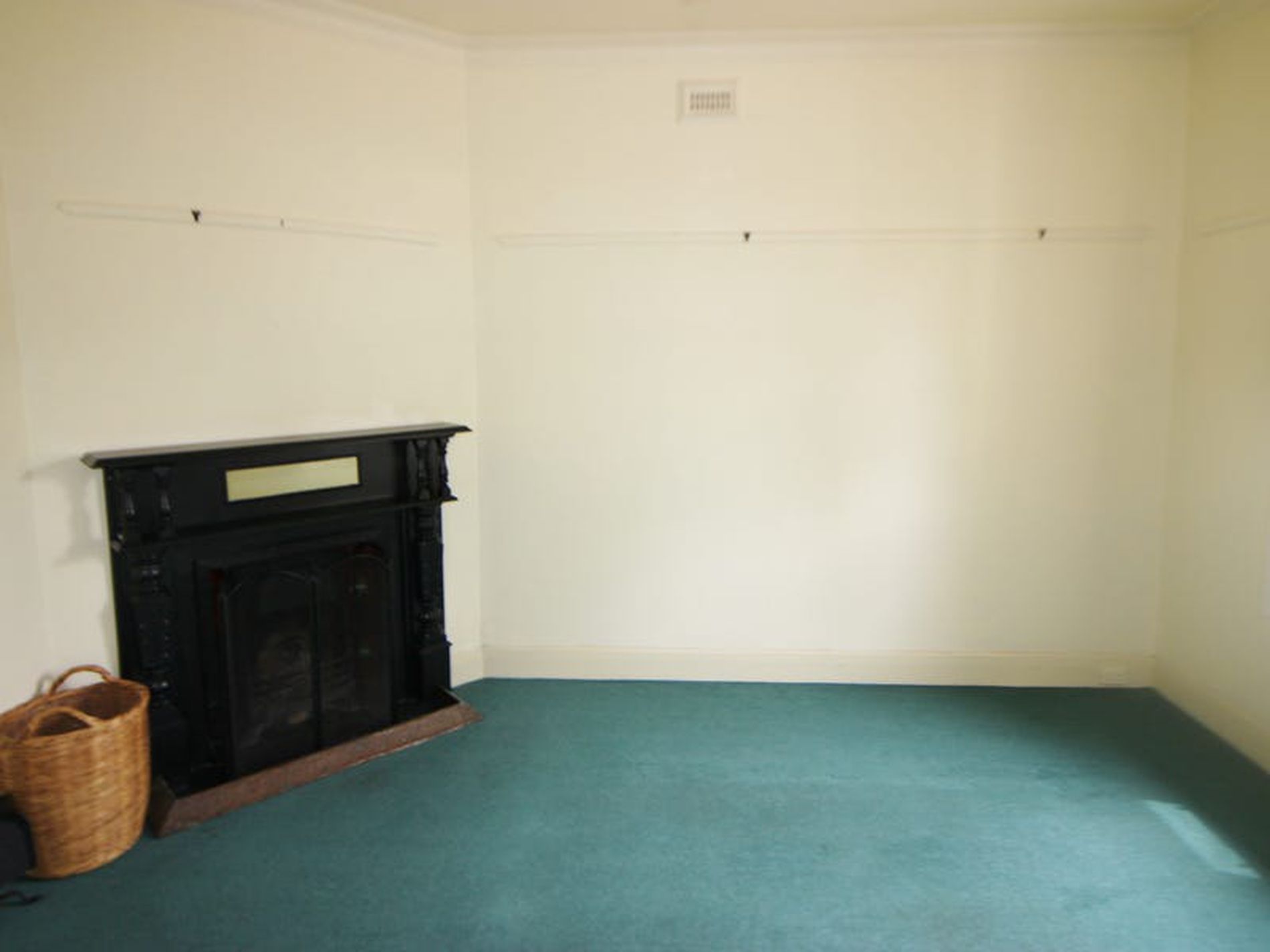 12 Craddock Street, North Geelong