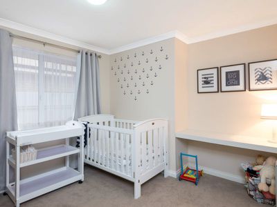 24 Tindals Crescent, Hannans