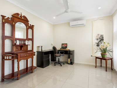 25 Brockman Way, Smithfield
