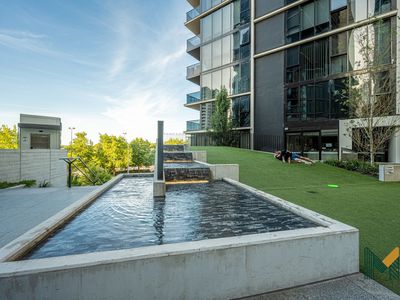 m11 / 4 Grazier Lane, Belconnen