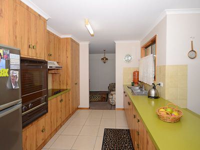 12 MELONG STREET, Scarness