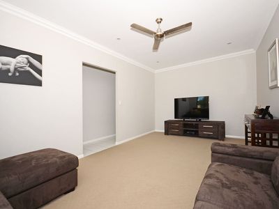 11 PARKLANDS BLVD, Wondunna