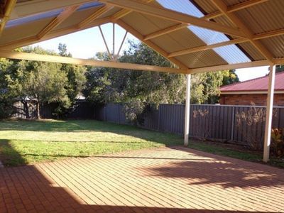 8 Twickenham Drive, Dubbo