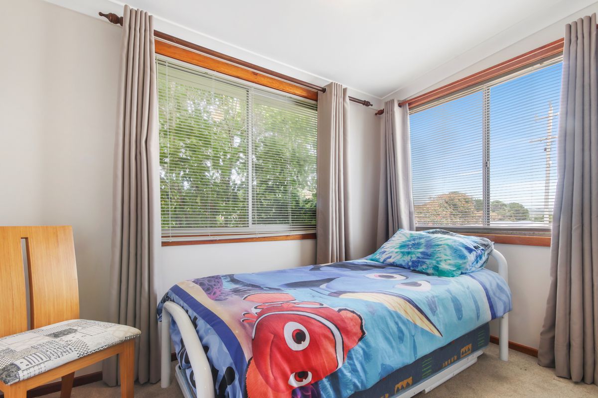 28 John Reilly Street, Dalmeny