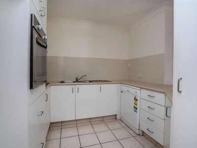10 / 23 Wharf Road, Surfers Paradise