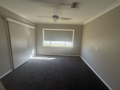 132 Victoria Street, Parkes