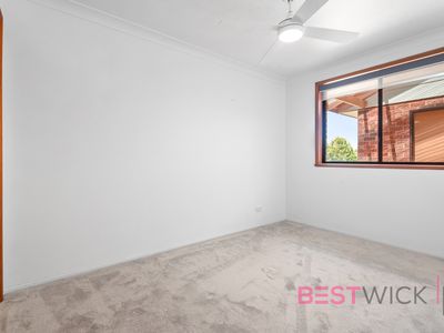 12 Bean Place, Llanarth