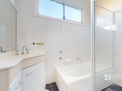 32 Boundary Road, Dubbo