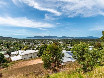 7 Knowles Street, Whitfield