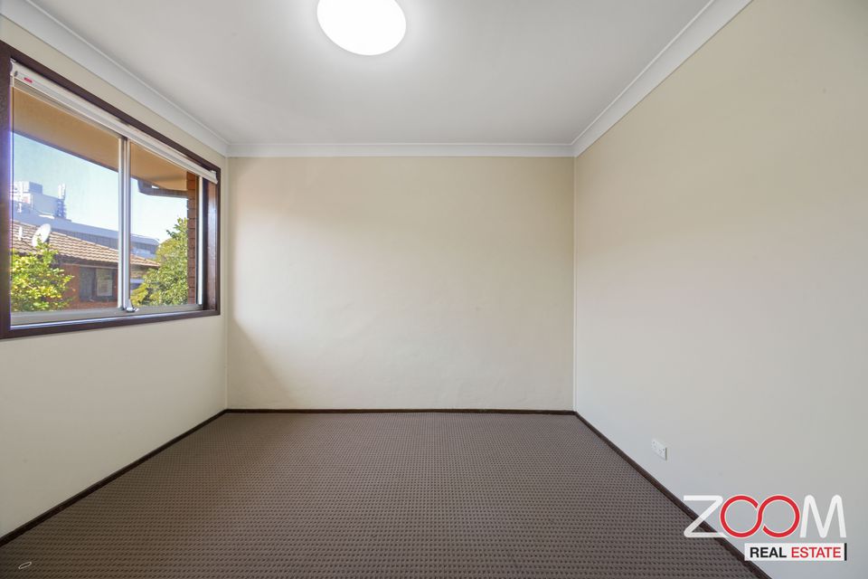 3 / 35 Hughes Street, Cabramatta