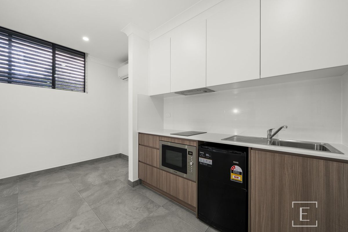 13 Orth Street, Kingswood
