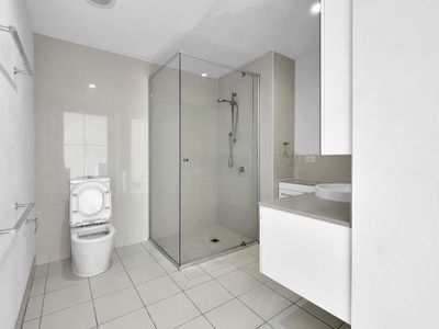 2012 / 16 Hamilton Place, Bowen Hills