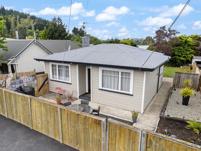 8 Constant Street, Sawyers Bay