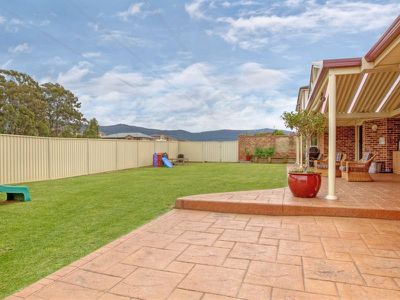 20 Hartfield Avenue, Horsley