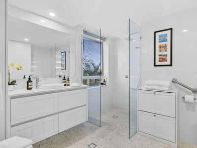 2E / 2 Nineteenth Avenue, Palm Beach