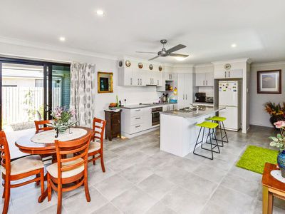 4 Sea Salt Drive, Lammermoor