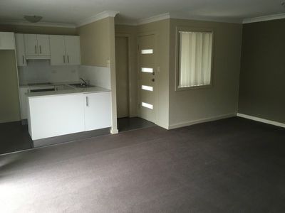 3 / 22 Peterborough Avenue, Lake Illawarra