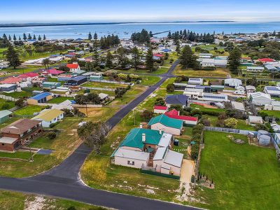 19 Chambers Street, Beachport
